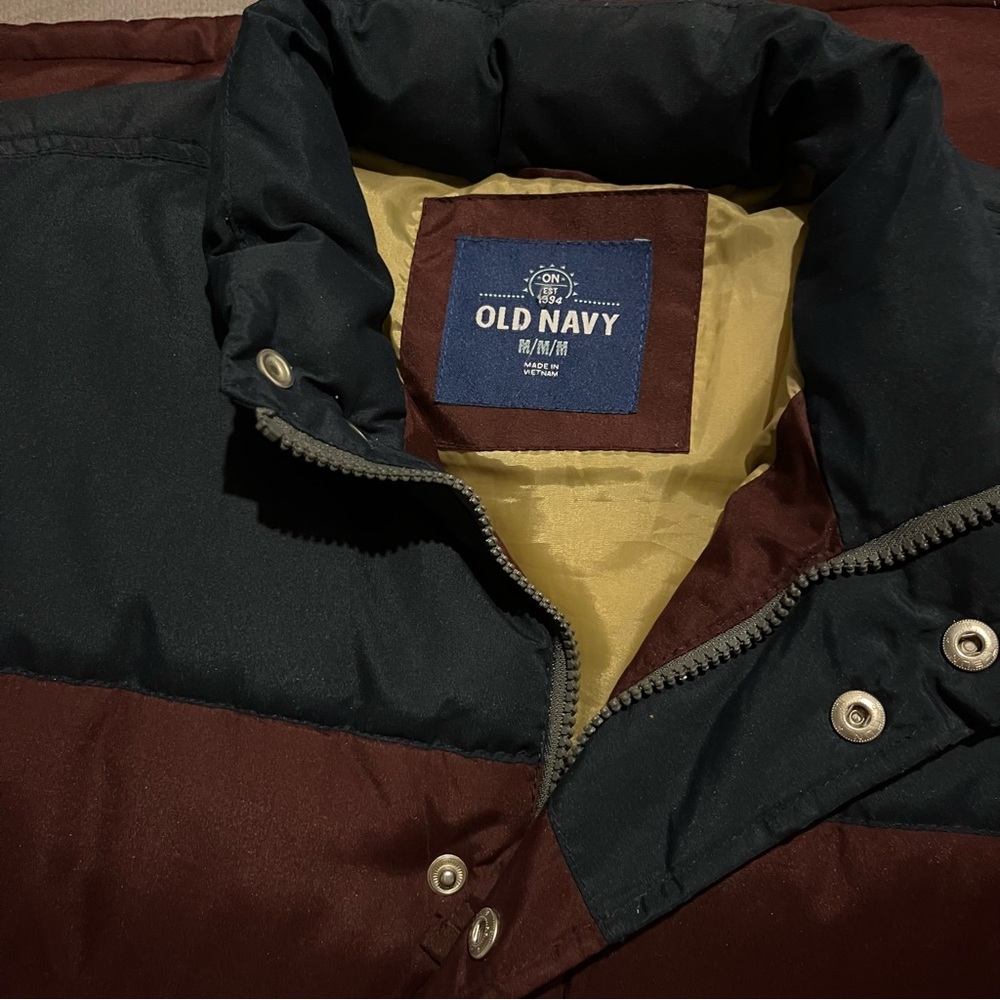 Old Navy Color Block Puffer Vest - Medium - Picture 4 of 4